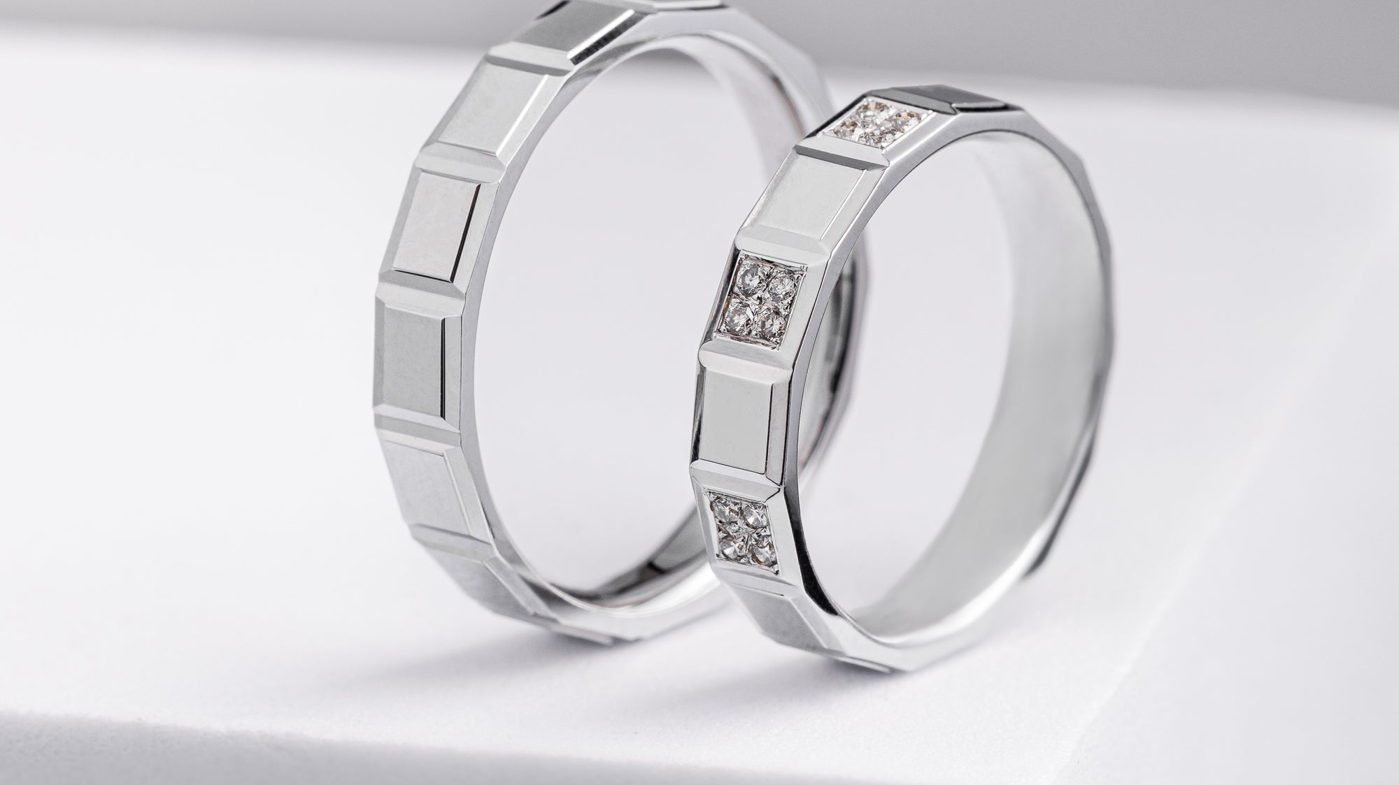 ¿Como combinar la joyería matrimonial de él con la de ella?