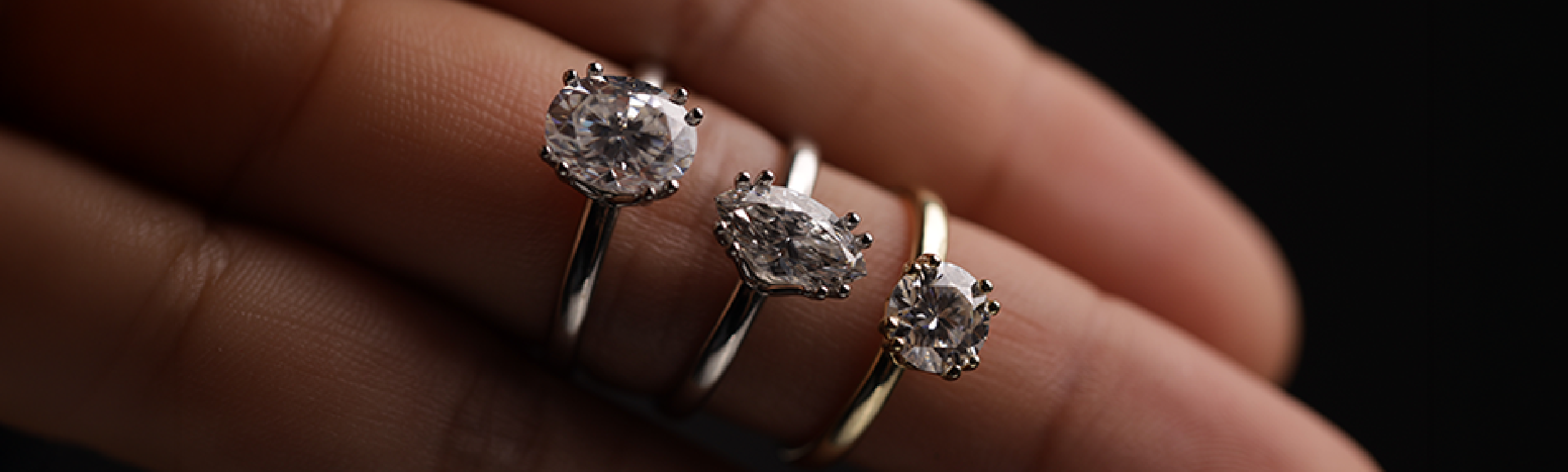 ¿Qué tipo de anillo hace lucir más largas las manos? Guía para elegir el diseño ideal