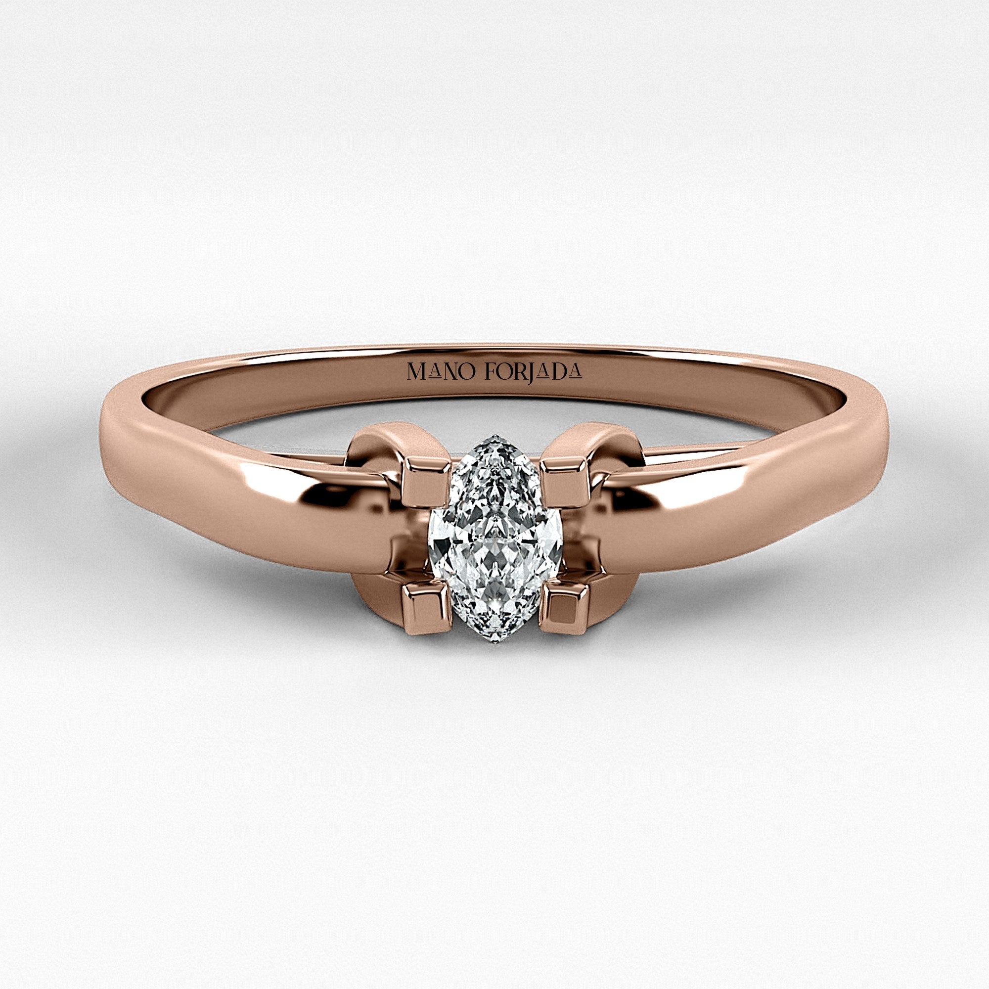 Promesa Alba corte marquesa en oro rosa, vista frontal