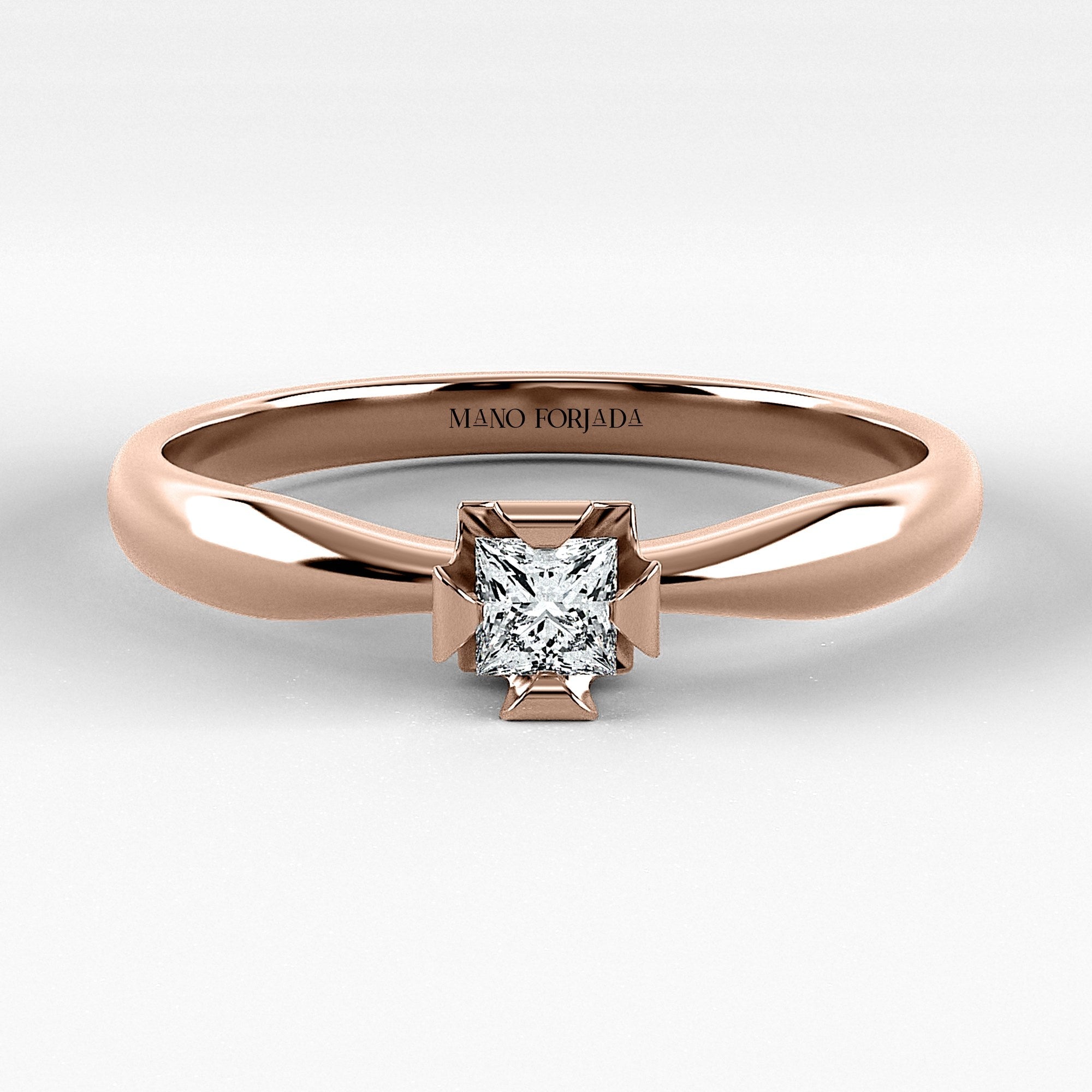 Promesa Impulso corte princesa en oro rosa, vista frontal