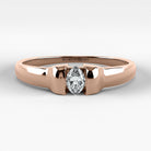 Promesa Sólido corte marquesa en oro rosa, vista frontal