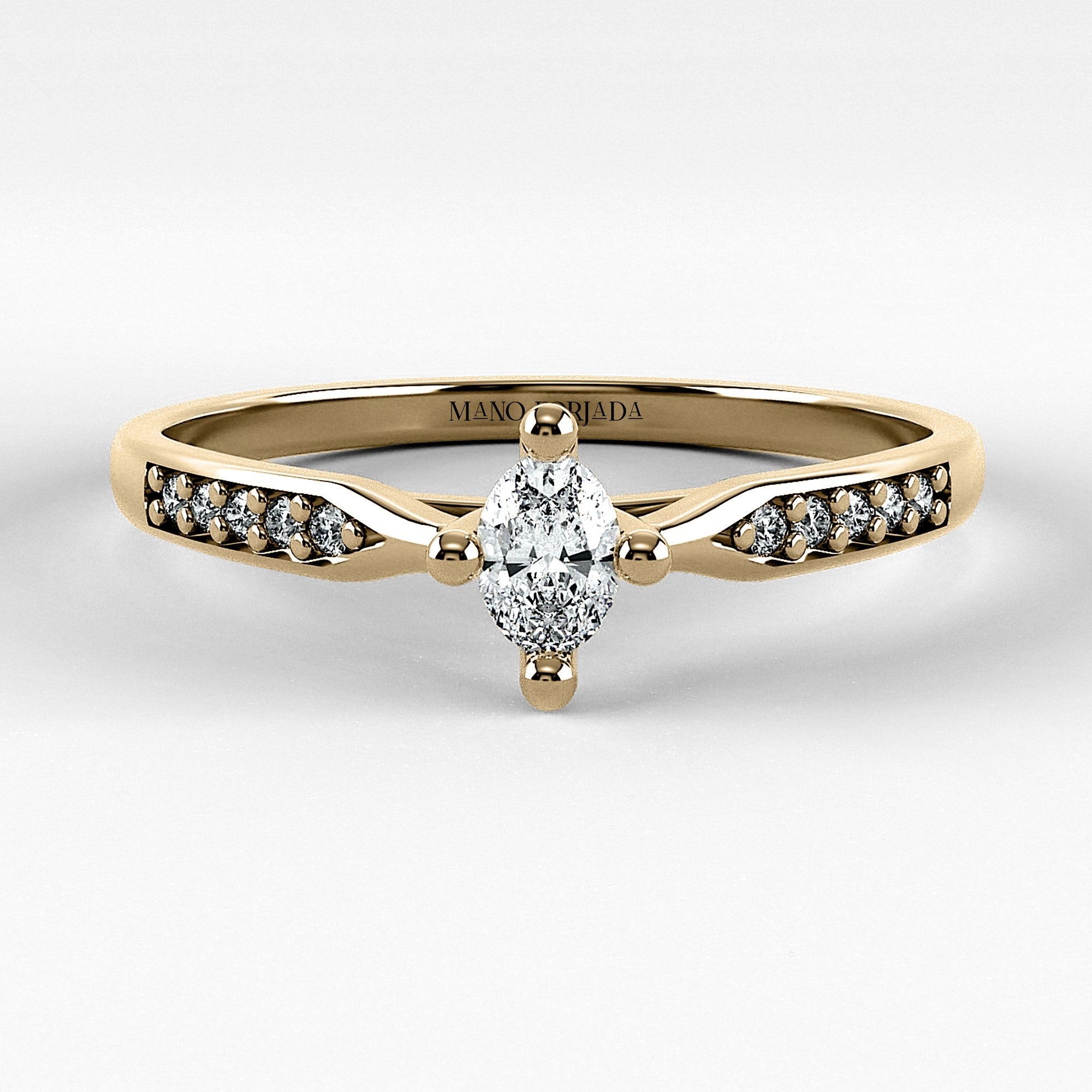 Promesa Destello corte oval en oro amarillo, vista frontal