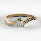 Promesa Brisa corte oval en oro amarillo, vista frontal