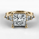 Anillo de Compromiso Noble - Princess en oro amarillo - vista 1